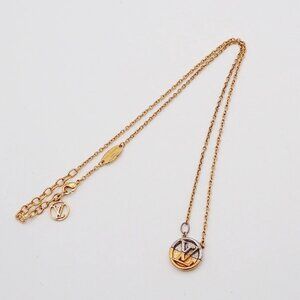 LOUIS VUITTON LV Collier L to V Necklace GHW Italy Accessorie M69643 30RL218